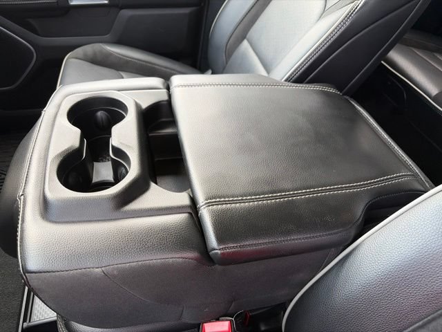 Used 2022 RAM 1500 Laramie AWD/4WD image 32