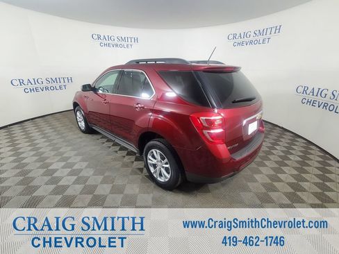Used 2017 Chevrolet Equinox LT w/ Convenience Package image 3