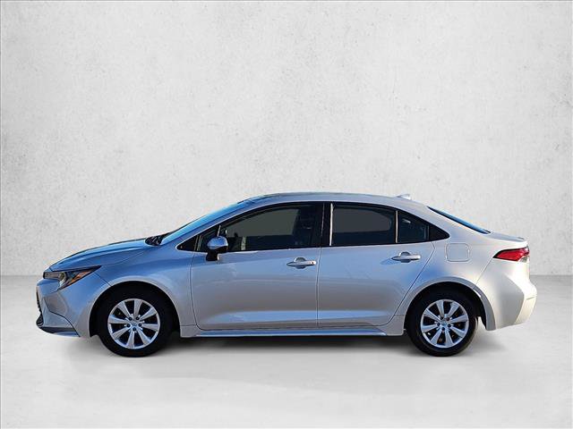 Used 2025 Toyota Corolla LE FWD image 9
