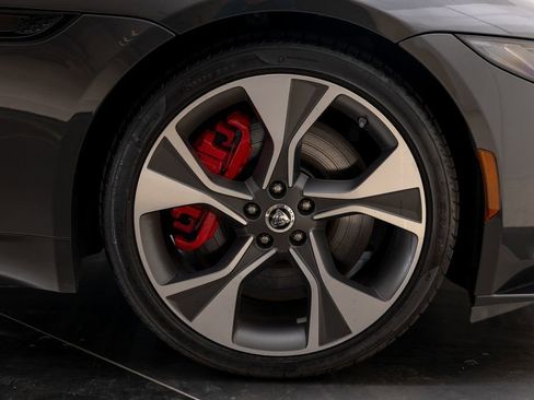 Used 2024 Jaguar F-TYPE R-Dynamic RWD image 45