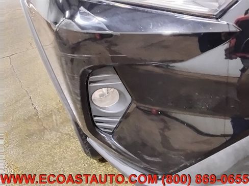 Used 2021 Toyota RAV4 XLE w/ Convenience Package AWD/4WD image 18