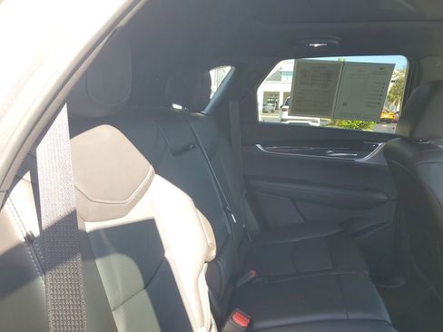 Certified 2024 Cadillac XT5 Premium Luxury image 24