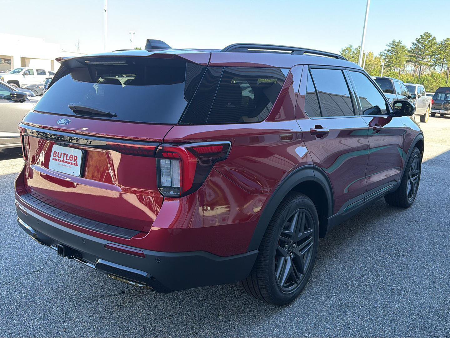 New 2027 Ford Explorer ST-Line w/ Premium Package RWD image 30