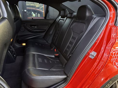 Used 2015 BMW M3 RWD image 19