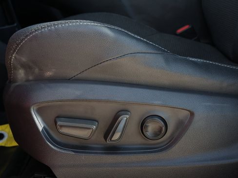 Used 2024 Toyota bZ4X XLE w/ Weather Package image 32