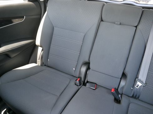 Used 2020 Kia Sorento LX w/ LX I4 Convenience Package AWD/4WD image 12