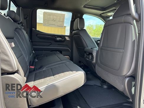 New 2026 GMC Sierra 1500 AT4X AWD/4WD image 13