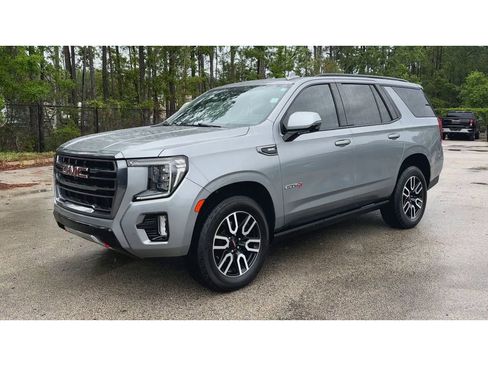 Certified 2023 GMC Yukon AT4 w/ AT4 Premium Package AWD/4WD image 4