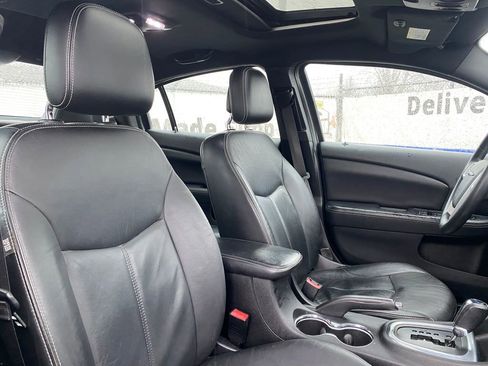 Used 2013 Chrysler 200 Limited w/ Sun/Sound Group image 16