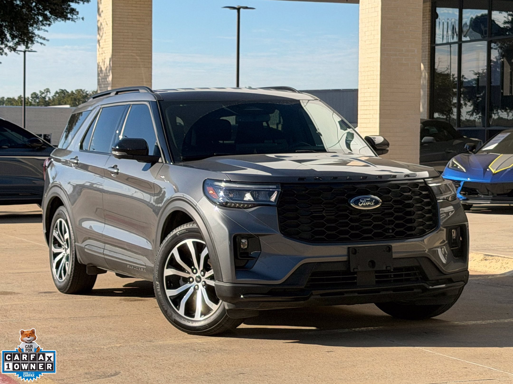 Used 2025 Ford Explorer ST-Line w/ Premium Package RWD image 26