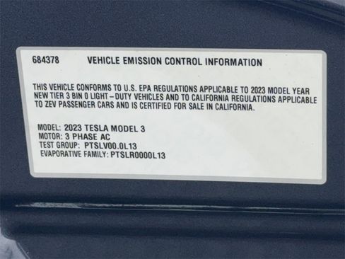 Used 2023 Tesla Model 3 Standard Range image 61