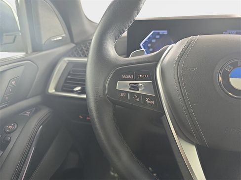 Certified 2024 BMW X5 xDrive40i w/ Premium Package image 17