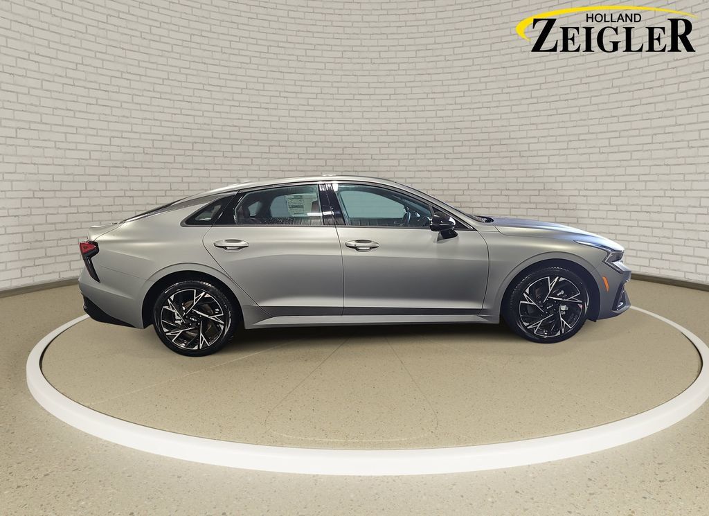 New 2026 Kia K5 GT-Line FWD image 4