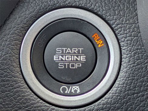 Certified 2026 RAM 2500 Big Horn AWD/4WD image 29