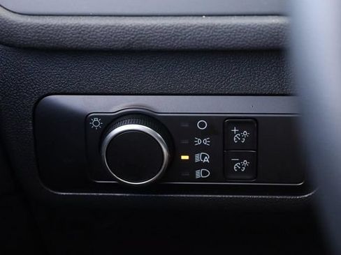 Used 2025 Ford Escape Active FWD image 19