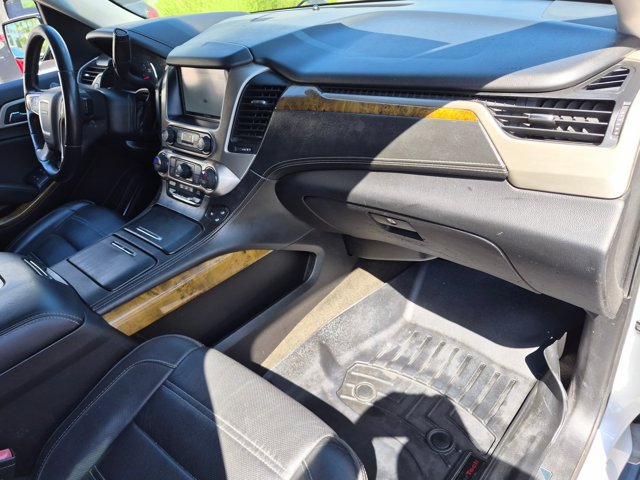 Used 2017 GMC Yukon XL Denali w/ Open Road Package RWD image 21