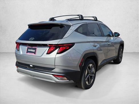 New 2026 Hyundai Tucson SEL image 3