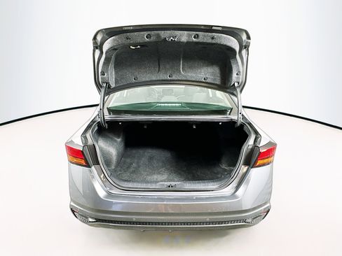 Used 2025 Nissan Altima 2.5 SV image 27