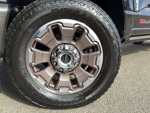 Used 2024 Ford F250 King Ranch image 9