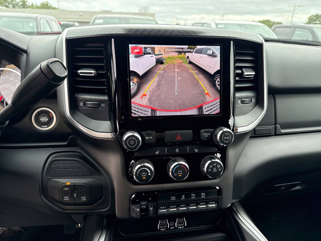 New 2027 RAM 2500 Big Horn AWD/4WD image 13