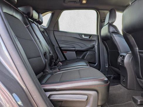 Used 2025 Ford Escape ST-Line FWD image 19