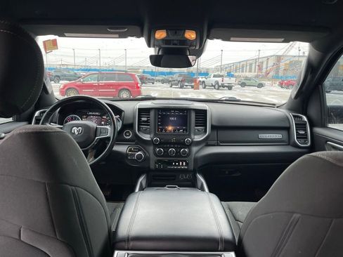 Used 2021 RAM 1500 Big Horn image 17