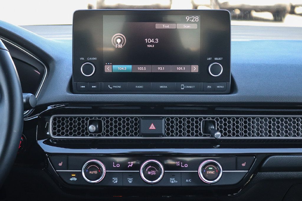 Used 2023 Honda Civic EX-L image 13