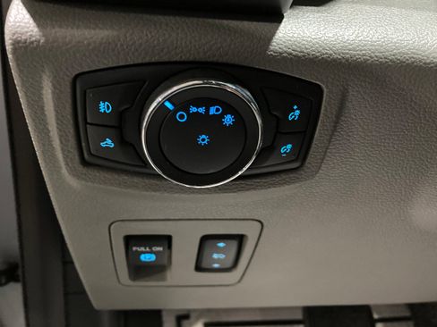 Used 2019 Ford F150 XLT w/ Equipment Group 302A Luxury image 20