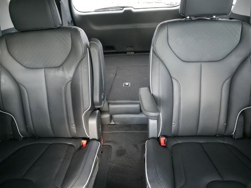 Used 2025 Hyundai Palisade SEL AWD/4WD image 13