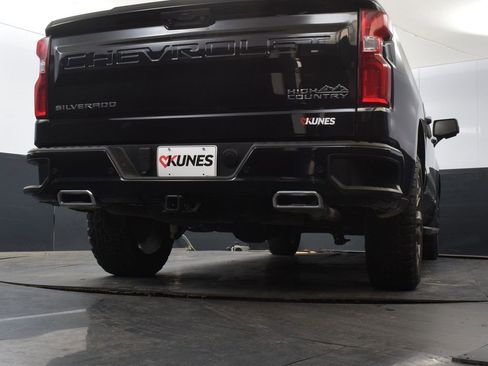 Used 2023 Chevrolet Silverado 1500 High Country w/ Technology Package image 55