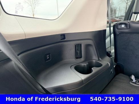 Certified 2025 Honda Pilot Elite image 28