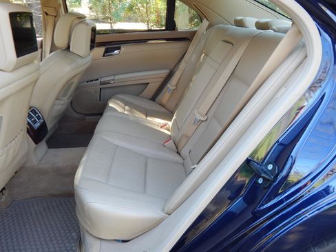 Used 2012 Mercedes-Benz S 550 4MATIC image 12