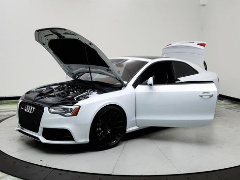 Used 2013 Audi RS 5 Coupe w/ Audi MMI Navigation Plus Pkg image 9