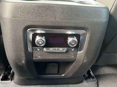 New 2026 GMC Yukon Denali w/ Sun & Power Step Package AWD/4WD image 11