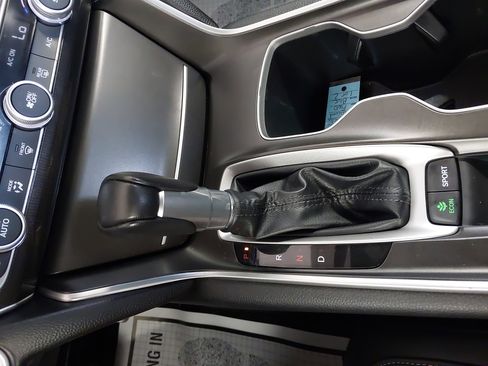 Used 2019 Honda Accord Sport image 22