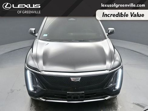 Used 2024 Cadillac Lyriq Sport AWD/4WD image 17