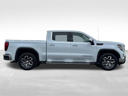 New 2026 GMC Sierra 1500 SLT w/ SLT Premium Plus Package image 6
