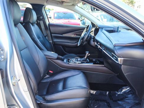 Used 2021 MAZDA CX-30 AWD 2.5 S w/ Premium Package image 16