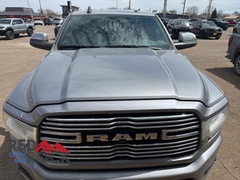 Used 2019 RAM 2500 Laramie AWD/4WD image 5