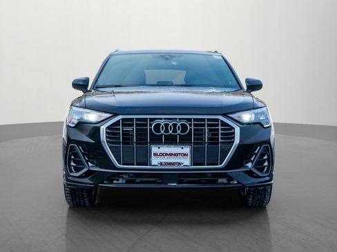 Used 2022 Audi Q3 2.0T Premium image 2