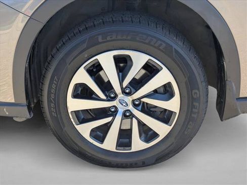 Used 2021 Subaru Outback Premium AWD/4WD image 22