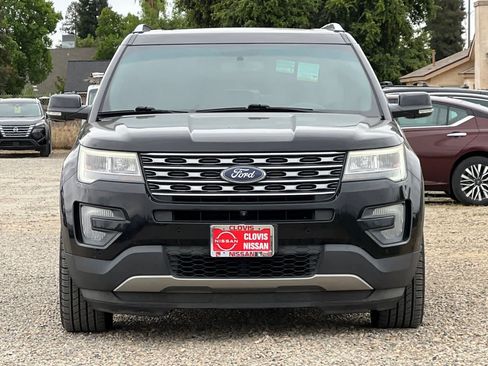 Used 2017 Ford Explorer Limited FWD image 11