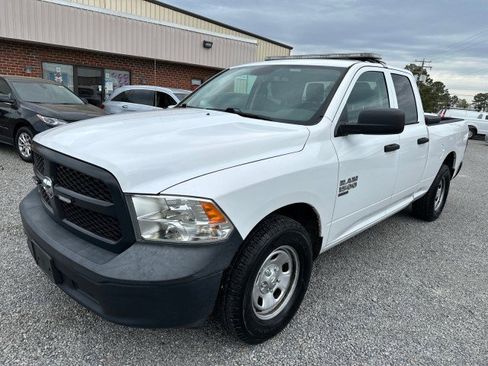 Used 2019 RAM 1500 Tradesman image 2