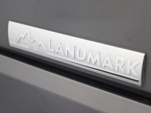 Used 2016 Land Rover LR4 HSE LUX AWD/4WD image 10