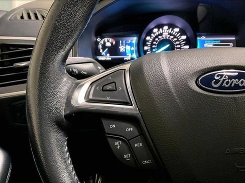 Certified 2024 Ford Edge SEL AWD/4WD image 17