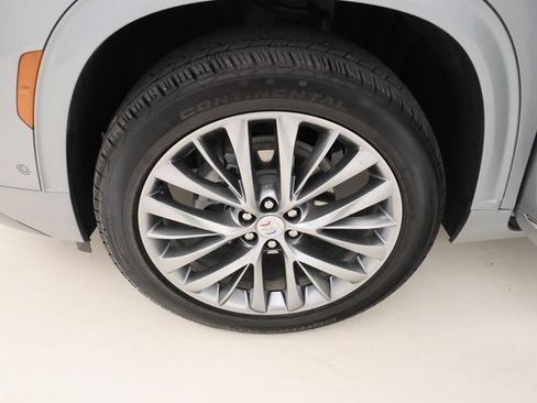 Certified 2025 Buick Enclave Avenir w/ Super Cruise Package image 6