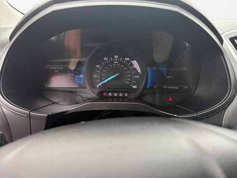 Used 2022 Ford Edge SEL image 30