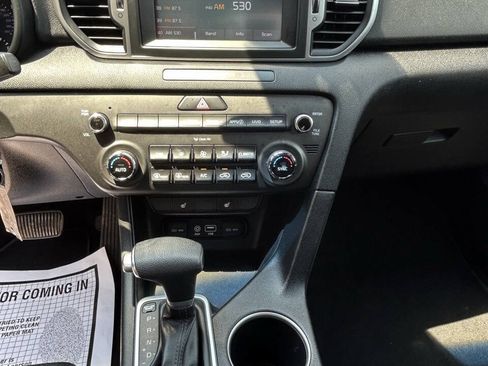 Used 2017 Kia Sportage LX w/ LX Popular Package FWD image 14