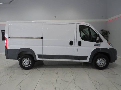 Used 2018 RAM ProMaster 1500 FWD image 2
