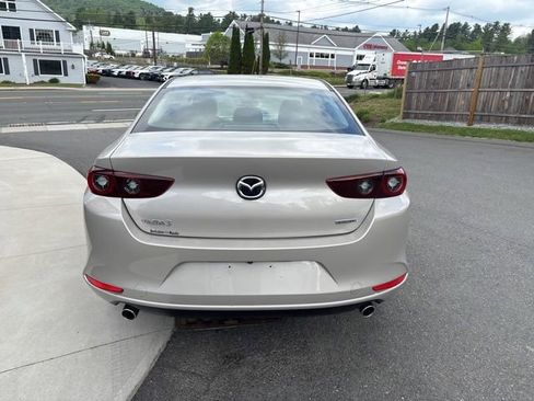 Used 2023 MAZDA MAZDA3 s FWD image 12